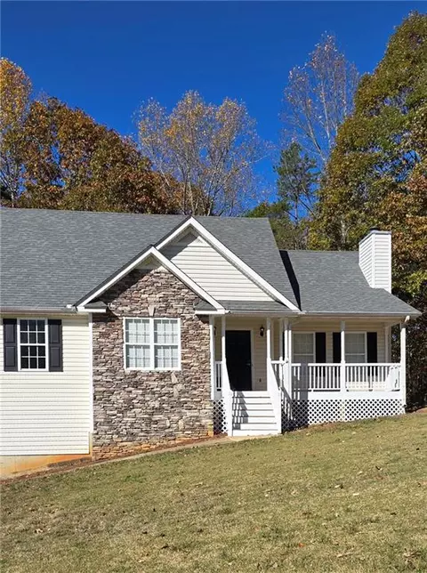 221 Greenway Dr, Dallas, GA 30157
