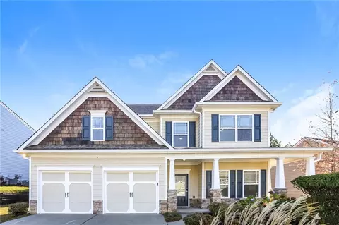 2110 Village Green Dr, Fairburn, GA 30213