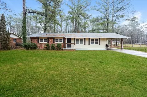 5370 Feldwood Rd, Atlanta, GA 30349