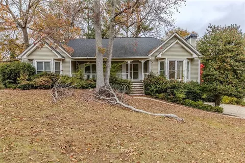 271 Kings Walk, Douglasville, GA 30134
