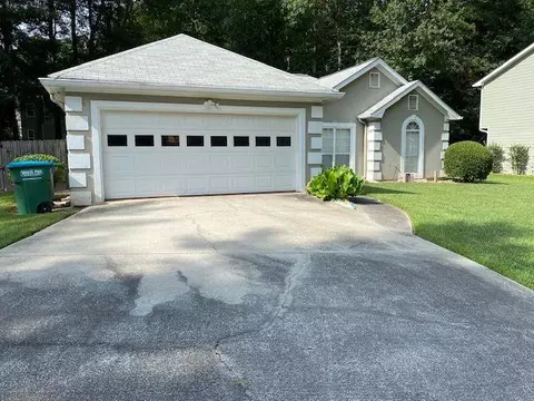 3085 Dove Chase Ct, Snellville, GA 30039