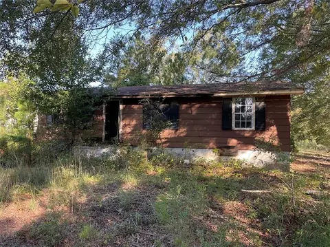 566 Baker Rd, Oxford, GA 30054