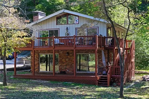381 Crippled Oak Trl, Jasper, GA 30143