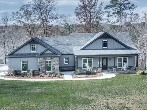 348 Town Creek Church Rd, Talking Rock, GA 30175