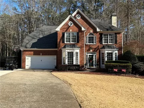 1025 Charleston Trce, Roswell, GA 30075