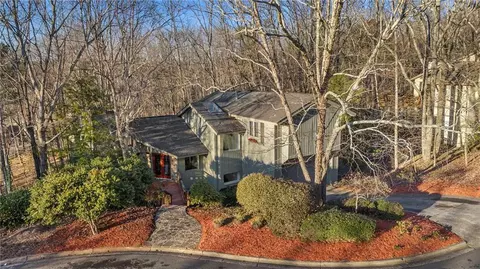 355 N Peak Dr, Alpharetta, GA 30022