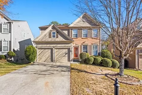 13586 Weycroft Cir, Alpharetta, GA 30004
