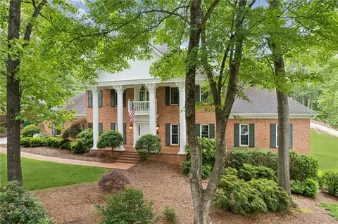 2790 Hawthorne Dr NE, Atlanta, GA 30345