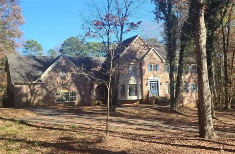 1221 Silverwood Ct, Lawrenceville, GA 30043