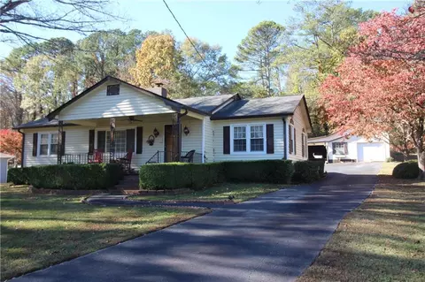2201 Andy Dr, Marietta, GA 30066