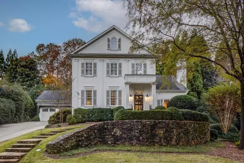 11 Old Paces Pl NW, Atlanta, GA 30327