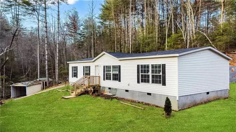 82 Derby Trl, Ellijay, GA 30540