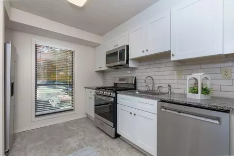 811 Wynnes Ridge Cir SE, Marietta, GA 30067