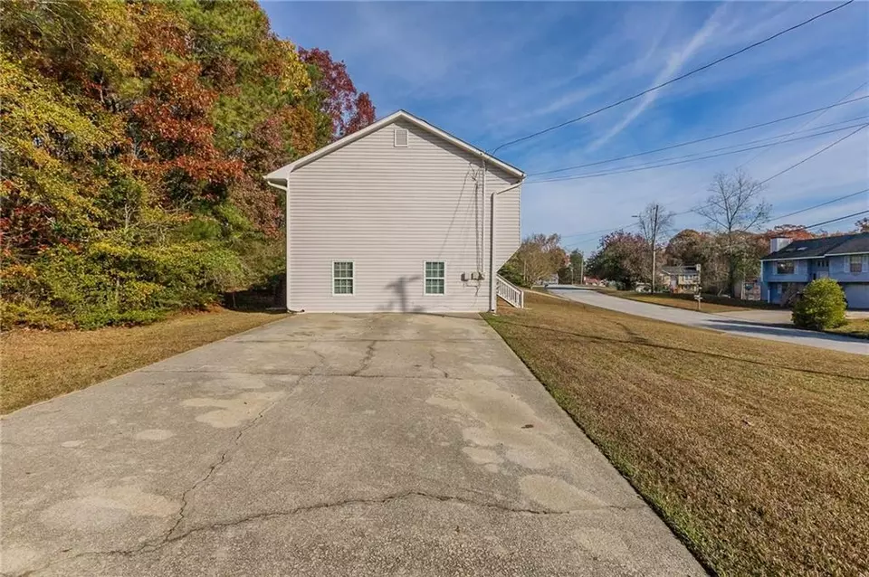  1715 Liberty Trl, Lithia Springs, GA 30122 photo 30