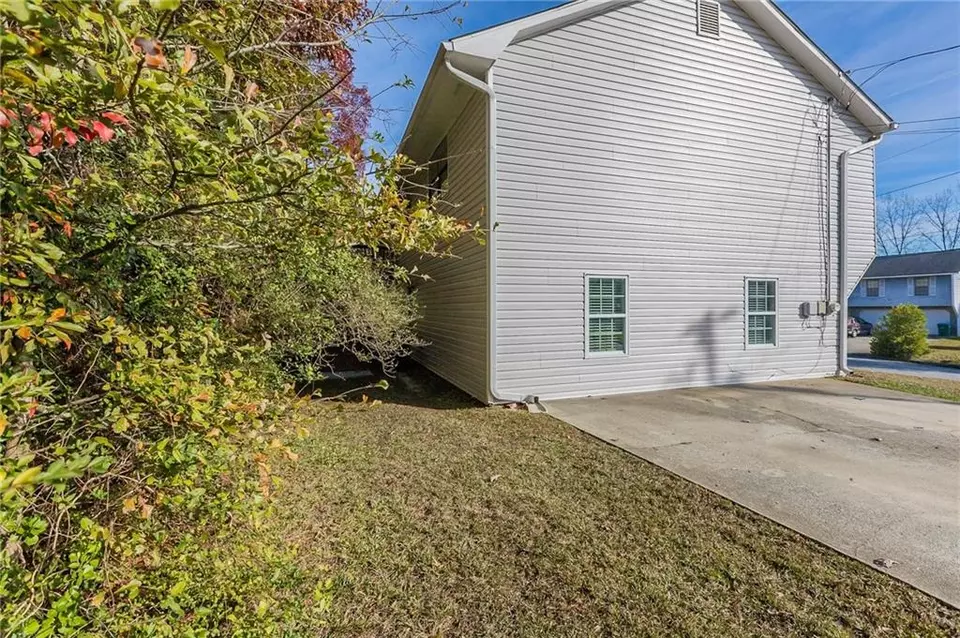  1715 Liberty Trl, Lithia Springs, GA 30122 photo 29