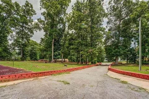 138 Mcdonald Rd, Covington, GA 30014 photo 2
