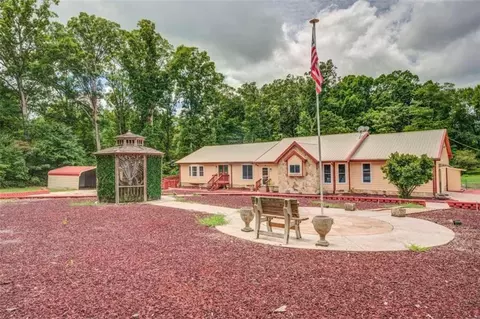 138 Mcdonald Rd, Covington, GA 30014