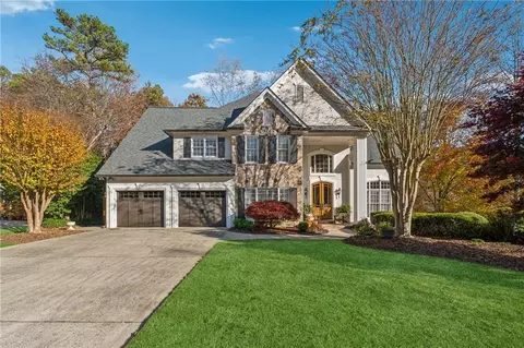 3015 Oaktree Ct NE, Marietta, GA 30066
