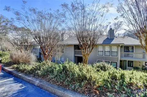 512 River Mill Cir Apt Unit UNIT 512, Roswell, GA 30075