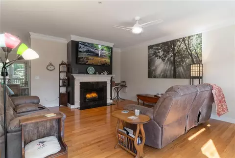 260 Manning Rd SW #125, Marietta, GA 30064