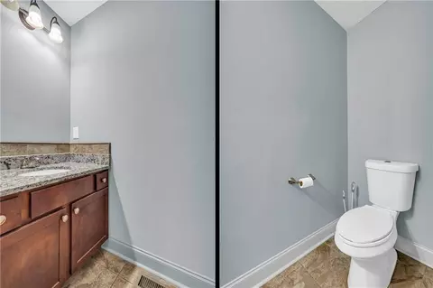 Bath - 612 Harry Mccarty Rd, Bethlehem, GA 30620 photo 1 of 3