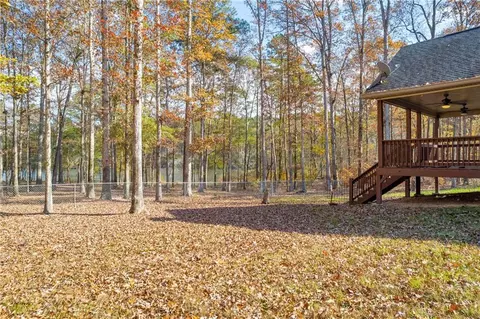 Exterior - 612 Harry Mccarty Rd, Bethlehem, GA 30620 photo 7 of 20