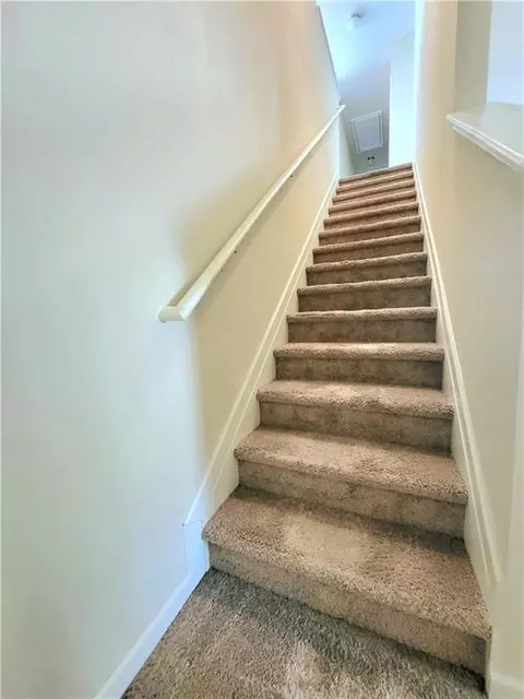 Entry Way - 2406 Foxy Dr, Bethlehem, GA 30620 photo 3 of 6