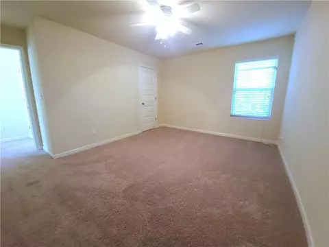 Bedroom - 2406 Foxy Dr, Bethlehem, GA 30620 photo 2 of 5