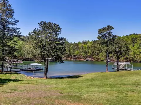 4515 T Moore Rd, Oakwood, GA 30566
