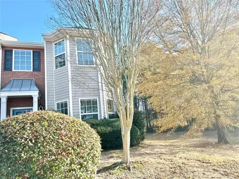 6155 Capitol Knl, Fairburn, GA 30213