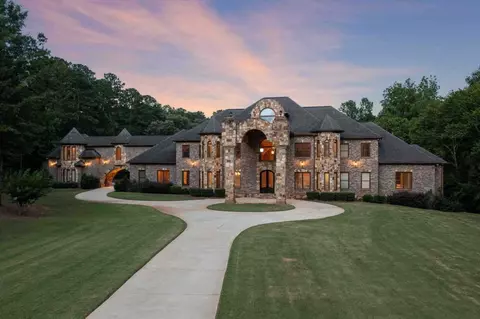 595 S Mount Carmel Rd, Mcdonough, GA 30253