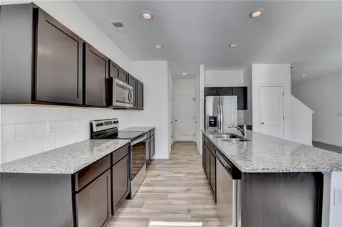 Kitchen - 1124 Lossie Ln, Grayson, GA 30017 photo 5 of 5