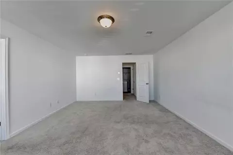 Bedroom - 1124 Lossie Ln, Grayson, GA 30017 photo 2 of 5