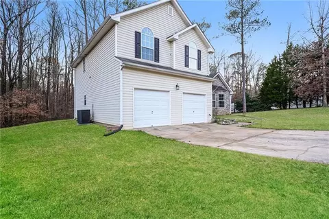254 Cobblestone Ln, Mcdonough, GA 30252
