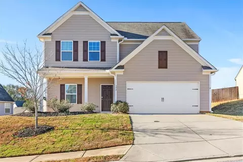 392 Darling Ln, Pendergrass, GA 30567