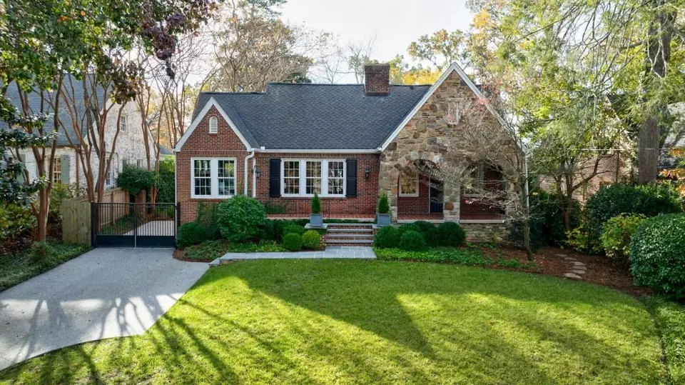 Exterior - 445 Brentwood Dr NE, Atlanta, GA 30305 photo 22 of 27