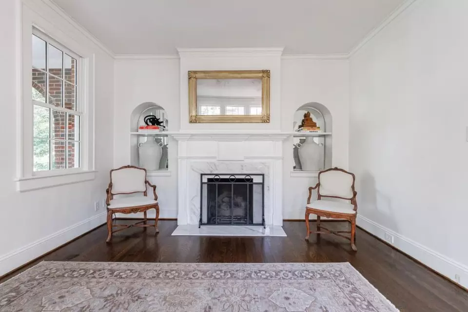Living - 445 Brentwood Dr NE, Atlanta, GA 30305 photo 13 of 14