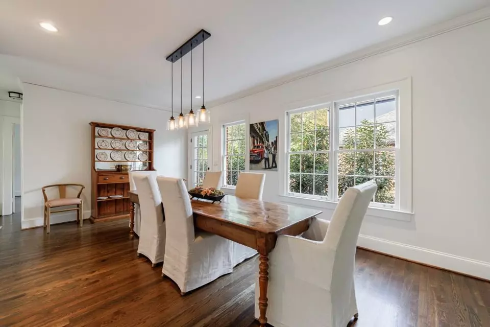Dining - 445 Brentwood Dr NE, Atlanta, GA 30305 photo 2 of 7