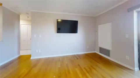 300 Johnson Ferry Rd NE #B611, Atlanta, GA 30328