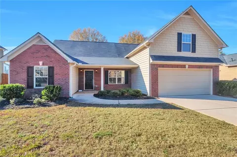2147 Grant Ave, Mcdonough, GA 30252