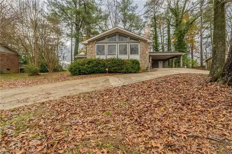 4647 Randalwood Dr, Stone Mountain, GA 30083