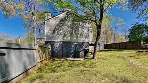Exterior - 2193 Hampton Trl SE, Conyers, GA 30013 photo 2 of 4