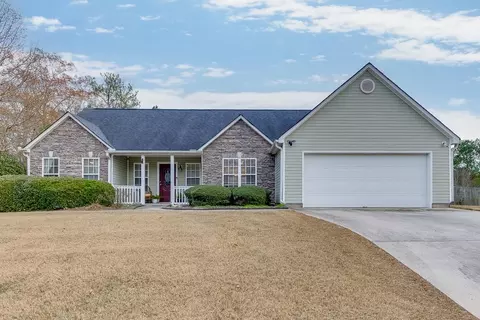 1735 Alcovy River Dr, Dacula, GA 30019