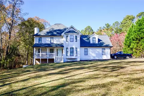 120 Lismore Ct, Tyrone, GA 30290