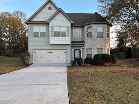 1244 St James Pl, Loganville, GA 30052