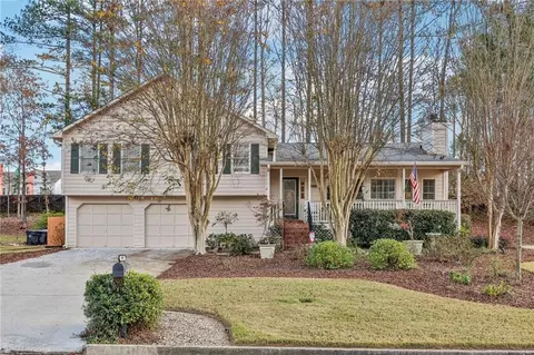 995 Garner Spring Ln, Sugar Hill, GA 30518