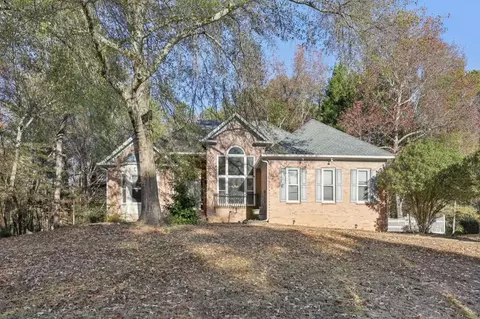 3205 Wood Springs Trce, Lilburn, GA 30047