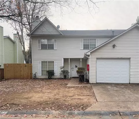1086 Heathmoor Ct, Norcross, GA 30093