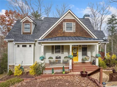 114 Cherry Ct, Ellijay, GA 30540
