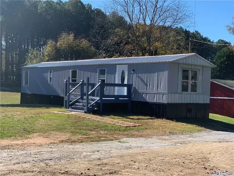 1246 Stone Stewart Rd, Hull, GA 30646